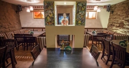 Основной зал