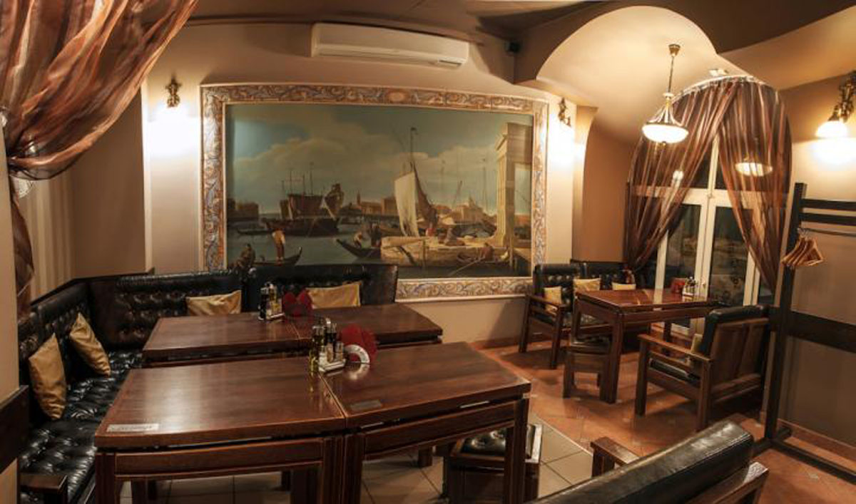 Основной зал — Кофейня Монкафе на Проспекте Ленина