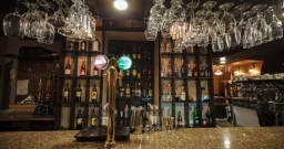 Основной зал