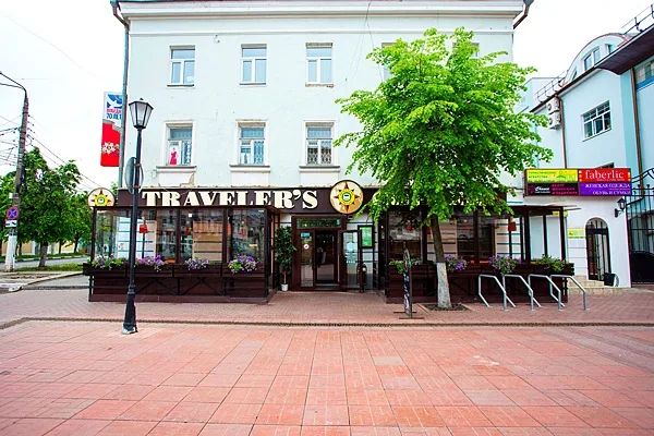 Кофейня Трэвелерс Кофи на Новоторжской улице, Основной зал — фото