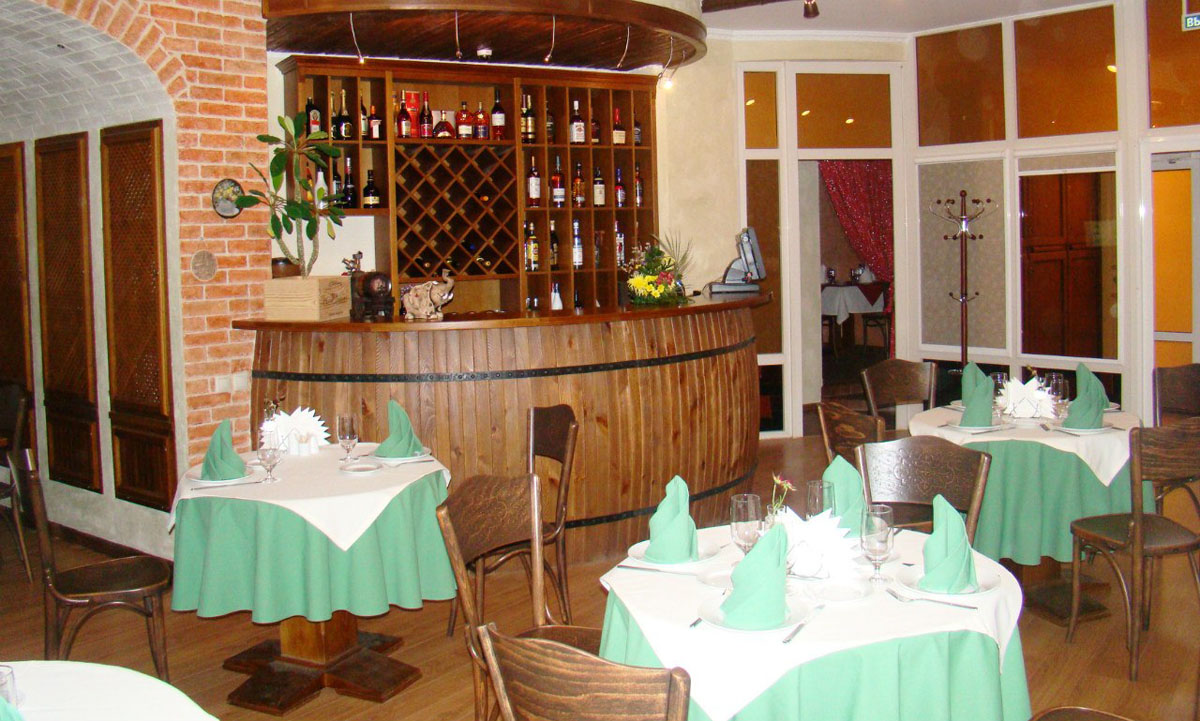 Основной зал — Ресторан Паркер