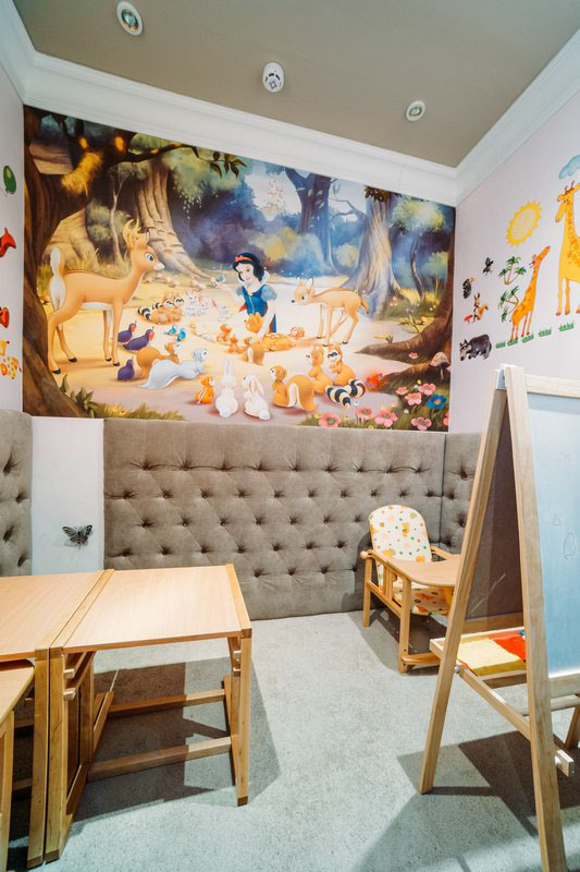 Основной зал — Ресторан Баклажан