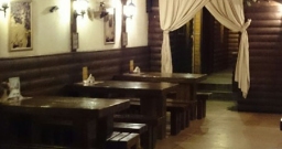 Основной зал — интерьер зала