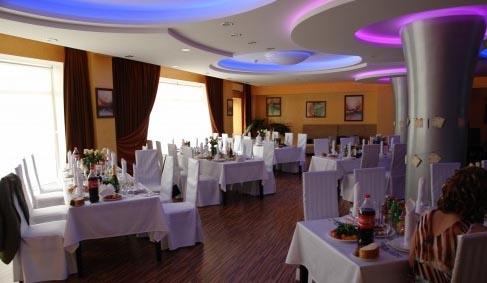 Ресторан СК Олимпийской Деревни — Зал Ресторана, фото банкетного зала