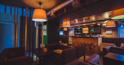 Основной зал — интерьер зала