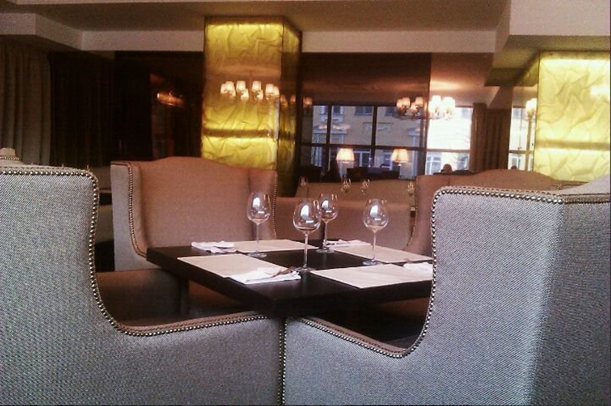 Основной зал — Ресторация Буржуа