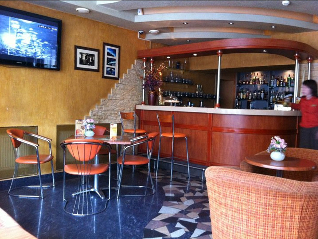 Основной зал — Ресторация Буржуа