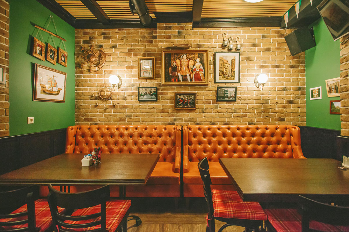 Основной зал — Ириш паб