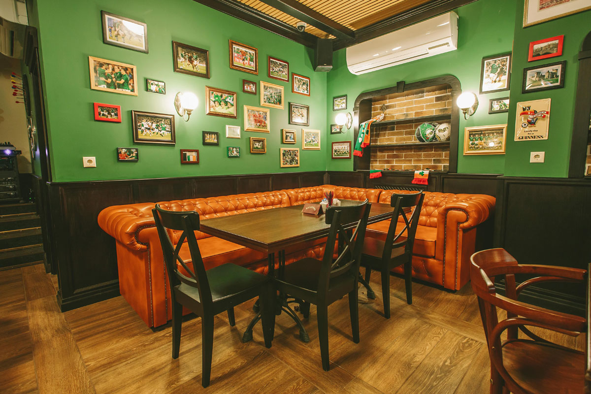 Основной зал — Ириш паб