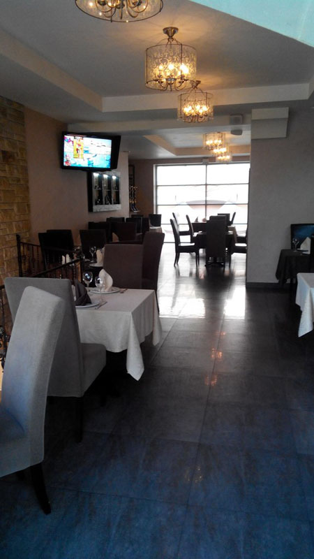 Основной зал — Элефант