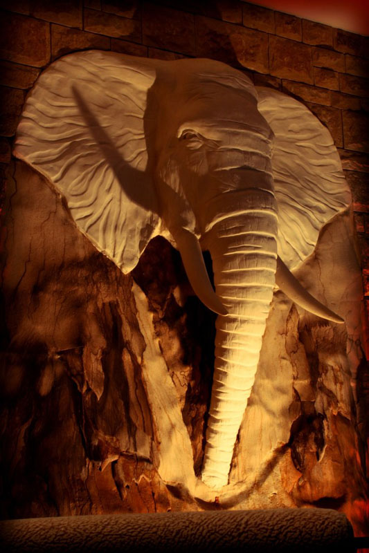 Основной зал — Элефант