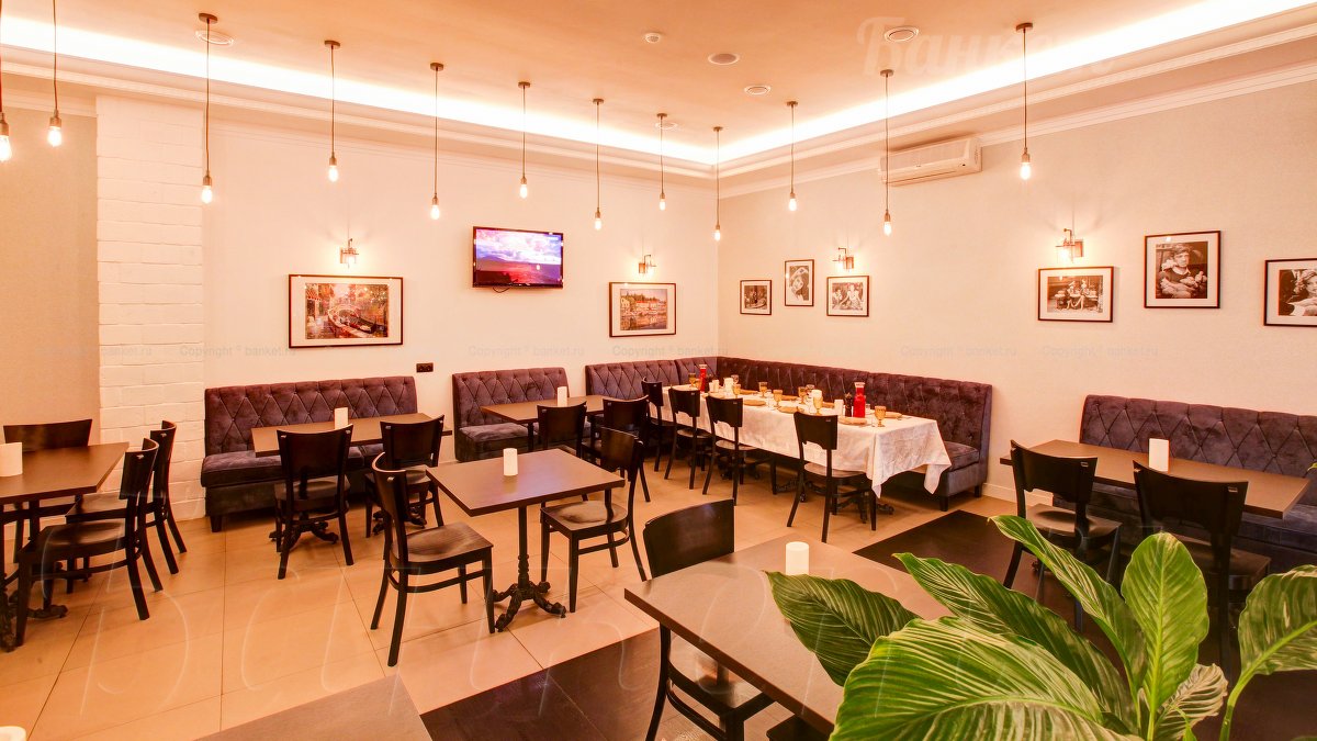 Основной зал — Ля кафе / Ля Кафе  Гриль и Пицца / Le Cafe Grill & Pizza