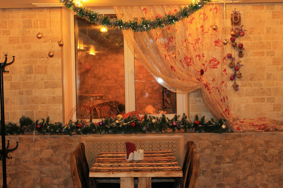 Основной зал — Кафе Погребок