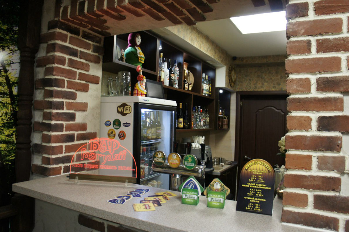 Основной зал — Разгуляй