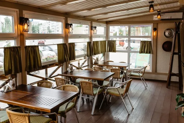 Основной зал