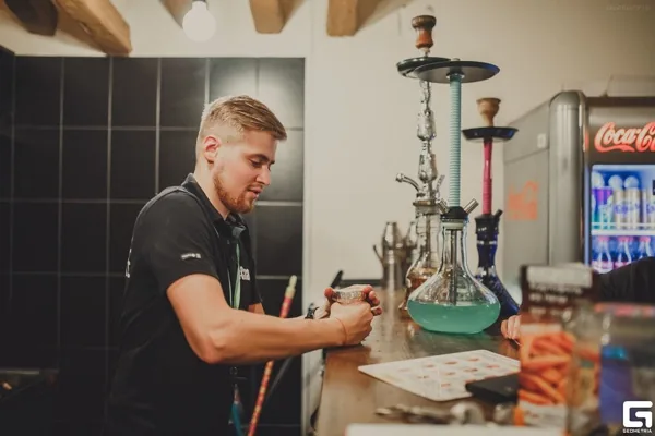 Основной зал