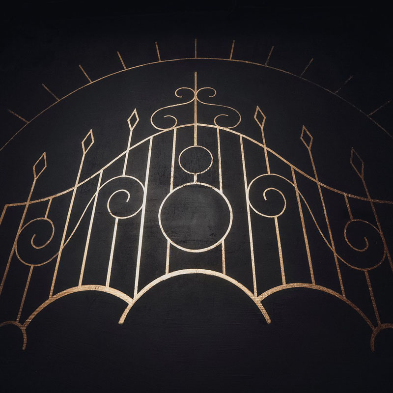 Основной зал — Heaven`s Door