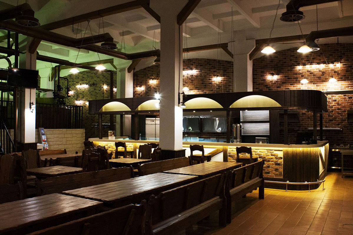 Основной зал — 7 пятниц