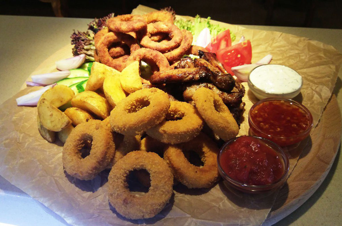 Основной зал — 7 пятниц