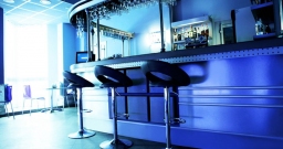 Основной зал