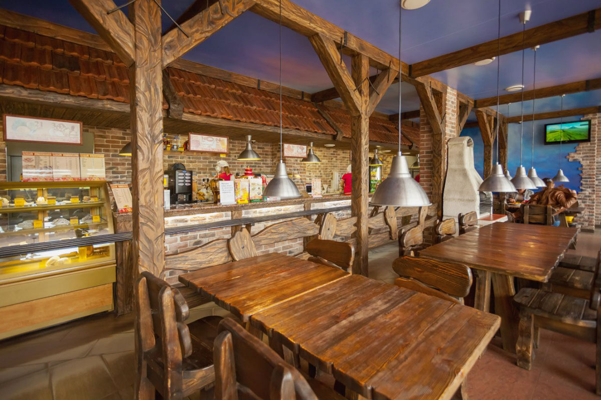 Основной зал