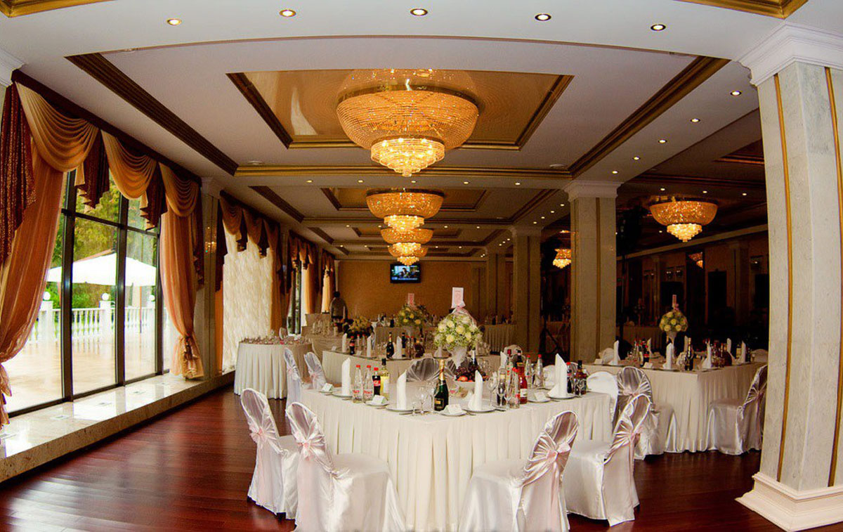 Основной зал — Ресторан Президент