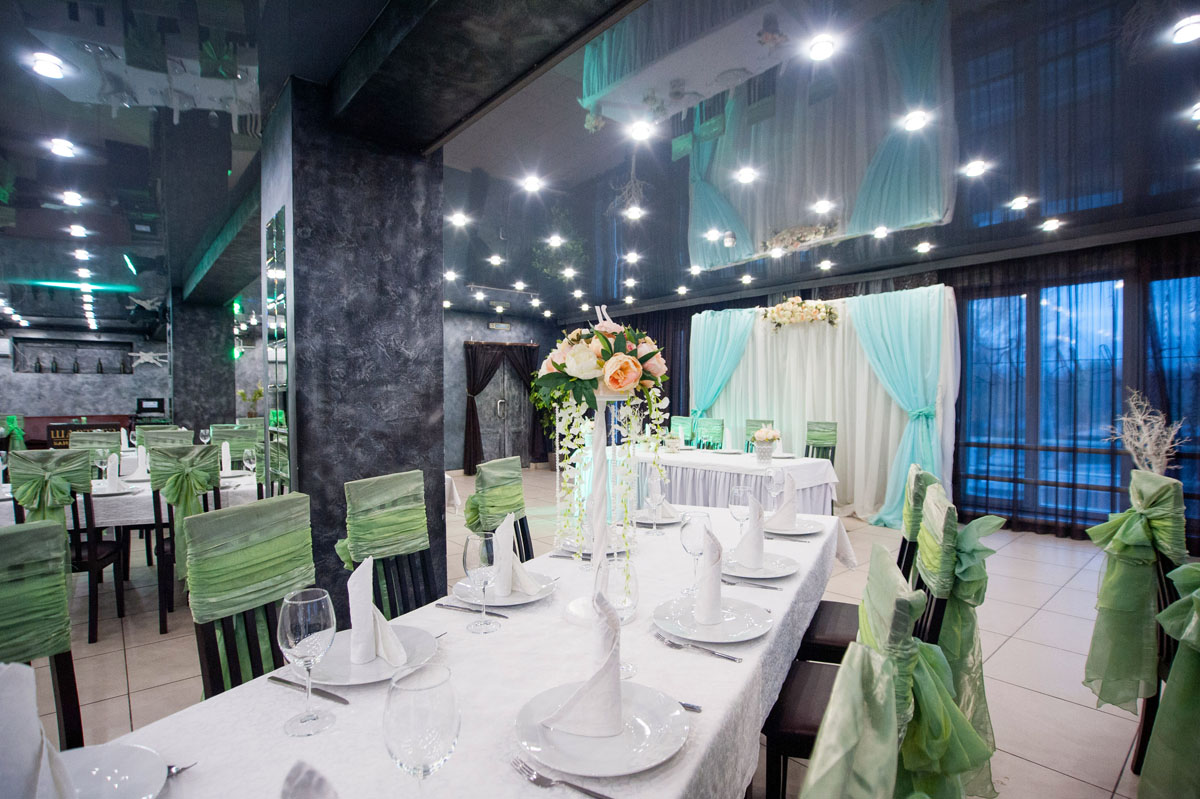 Банкетный зал 1 — Шартрез