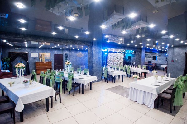 Логотип Шартрез