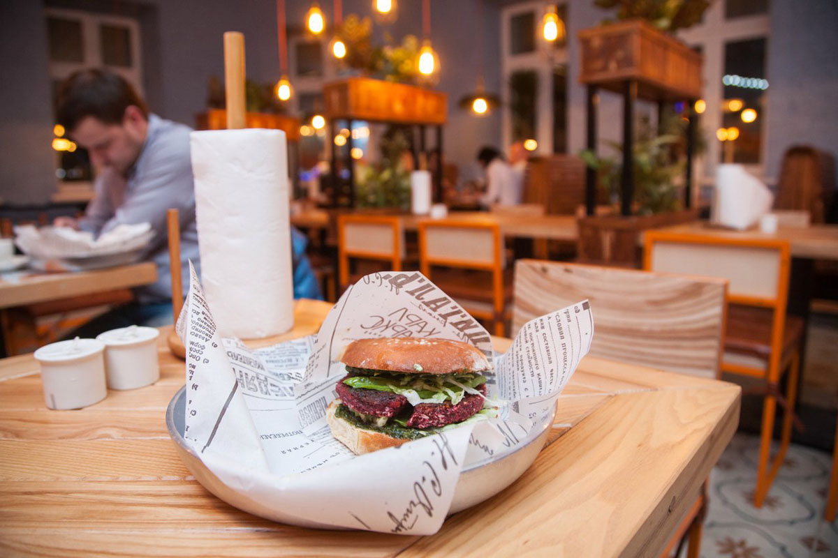 Основной зал — Карл Маркс