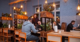 Основной зал