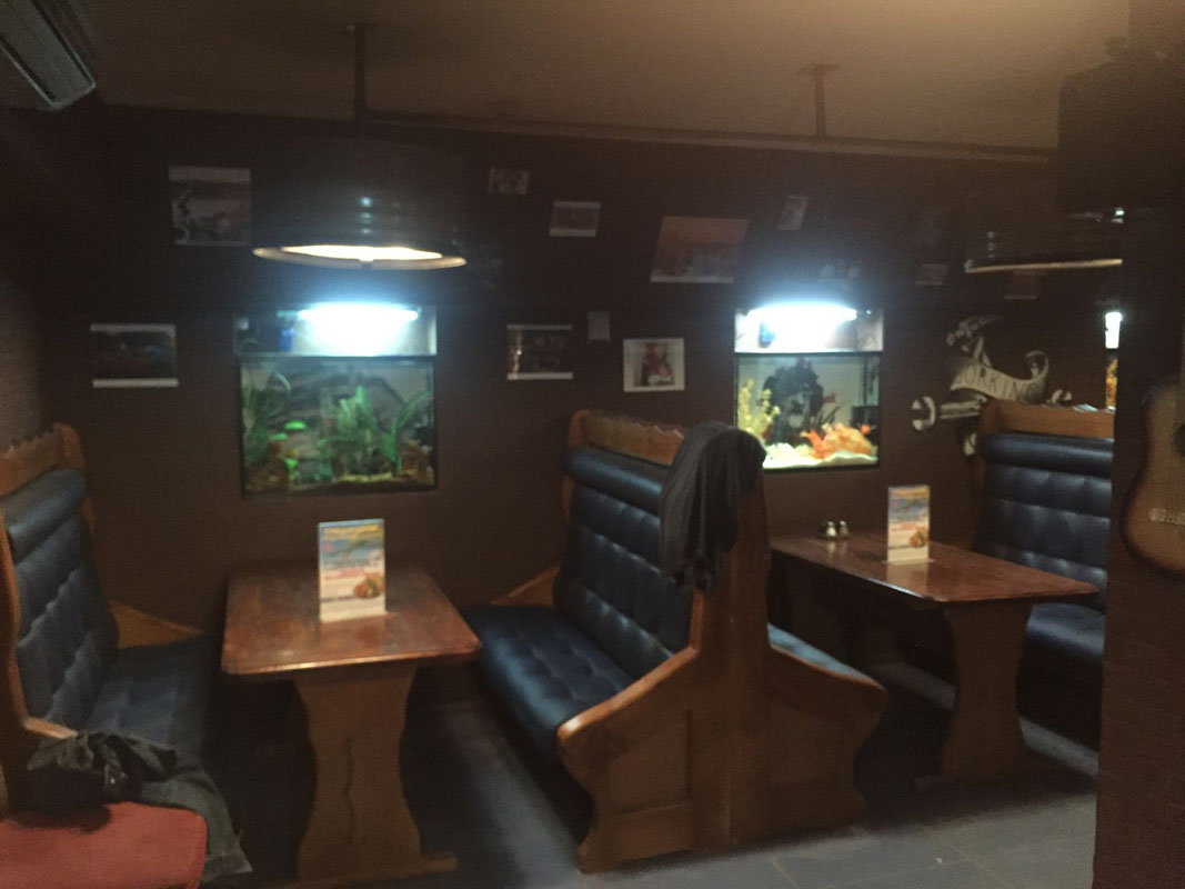 Основной зал — Брутал Бар