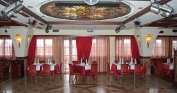 Основной зал — подробнее о зале