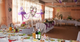 Основной зал — интерьер зала