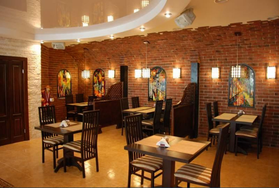 Основной зал — 7 пятниц