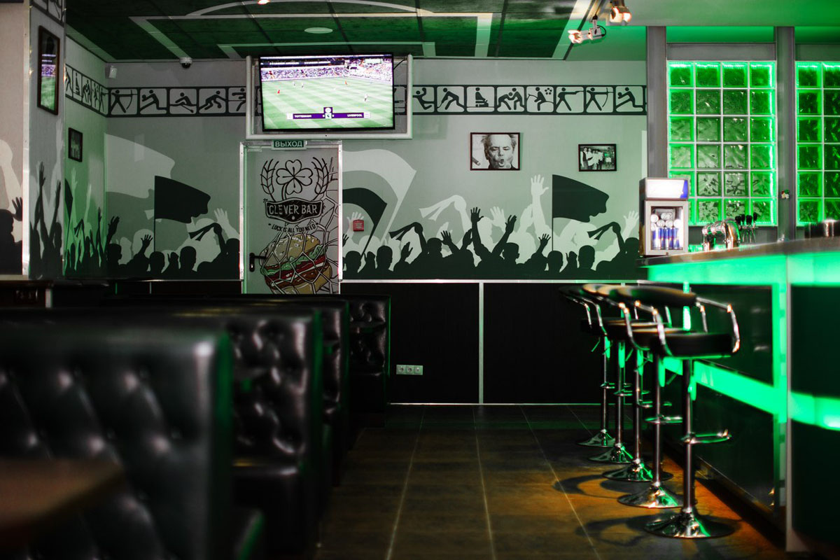 Основной зал — Клевер Бар