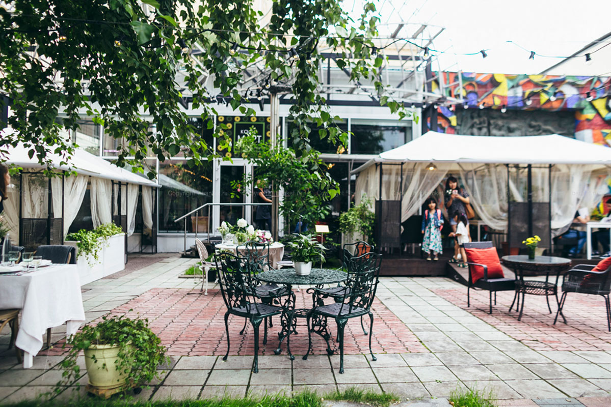 Летняя веранда — Кафе Март