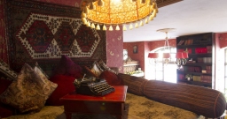 Основной зал