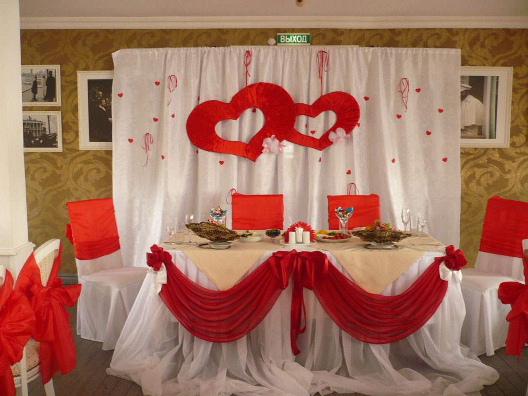 Основной зал — Старая Пристань