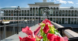 Основной зал