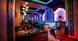 Основной зал