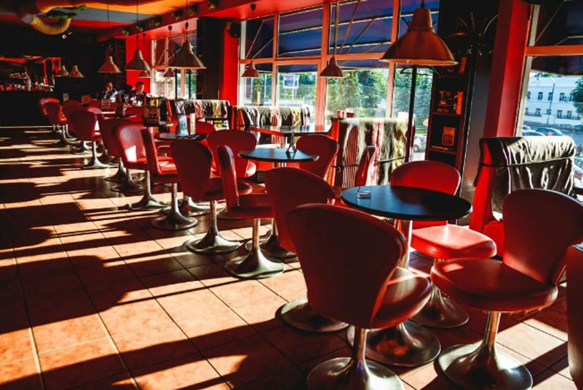 Основной зал — HundertWasser