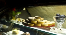 Основной зал