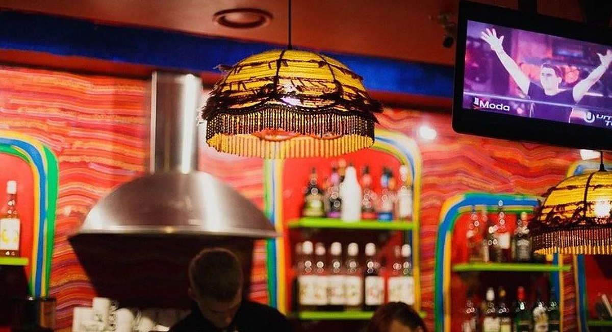 HundertWasser — Основной зал, фото банкетного зала