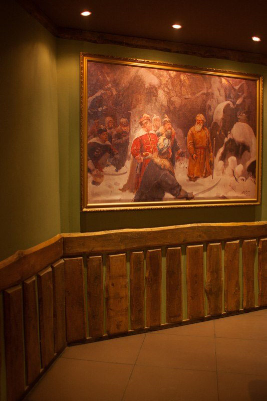 Основной зал — Сусанин Хаус