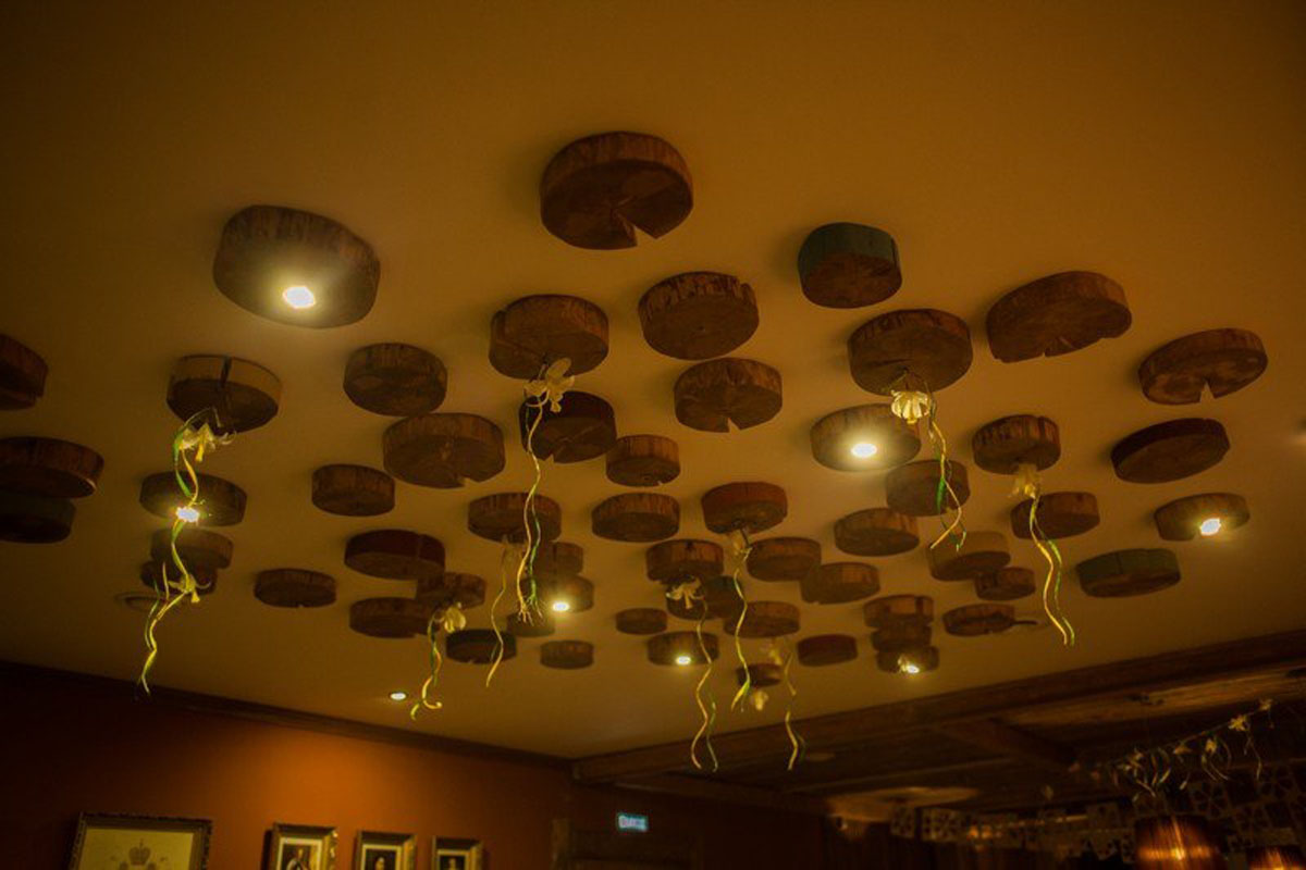 Основной зал — Сусанин Хаус