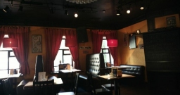 Основной зал