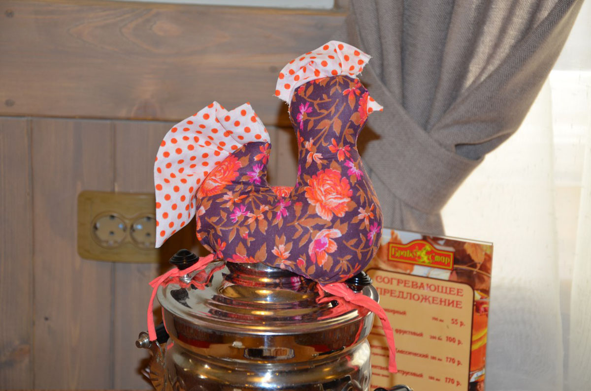 Основной зал — Самовар