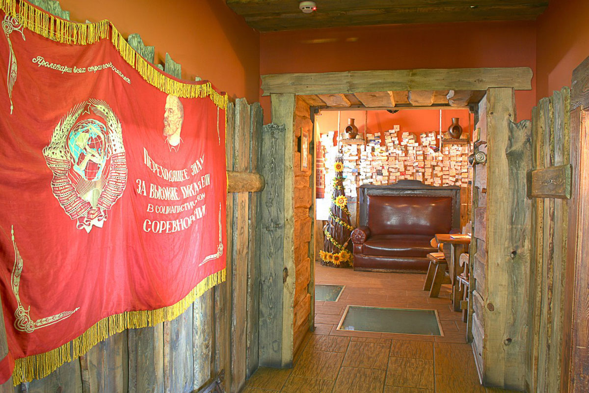 Основной зал — Ресторан Славянский