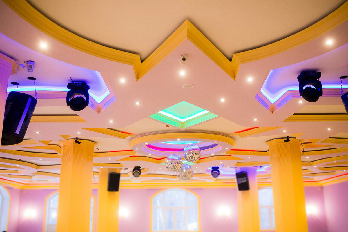 Ресторан  — Клуб-ресторан Северное сияние