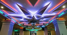 Клуб — интерьер зала